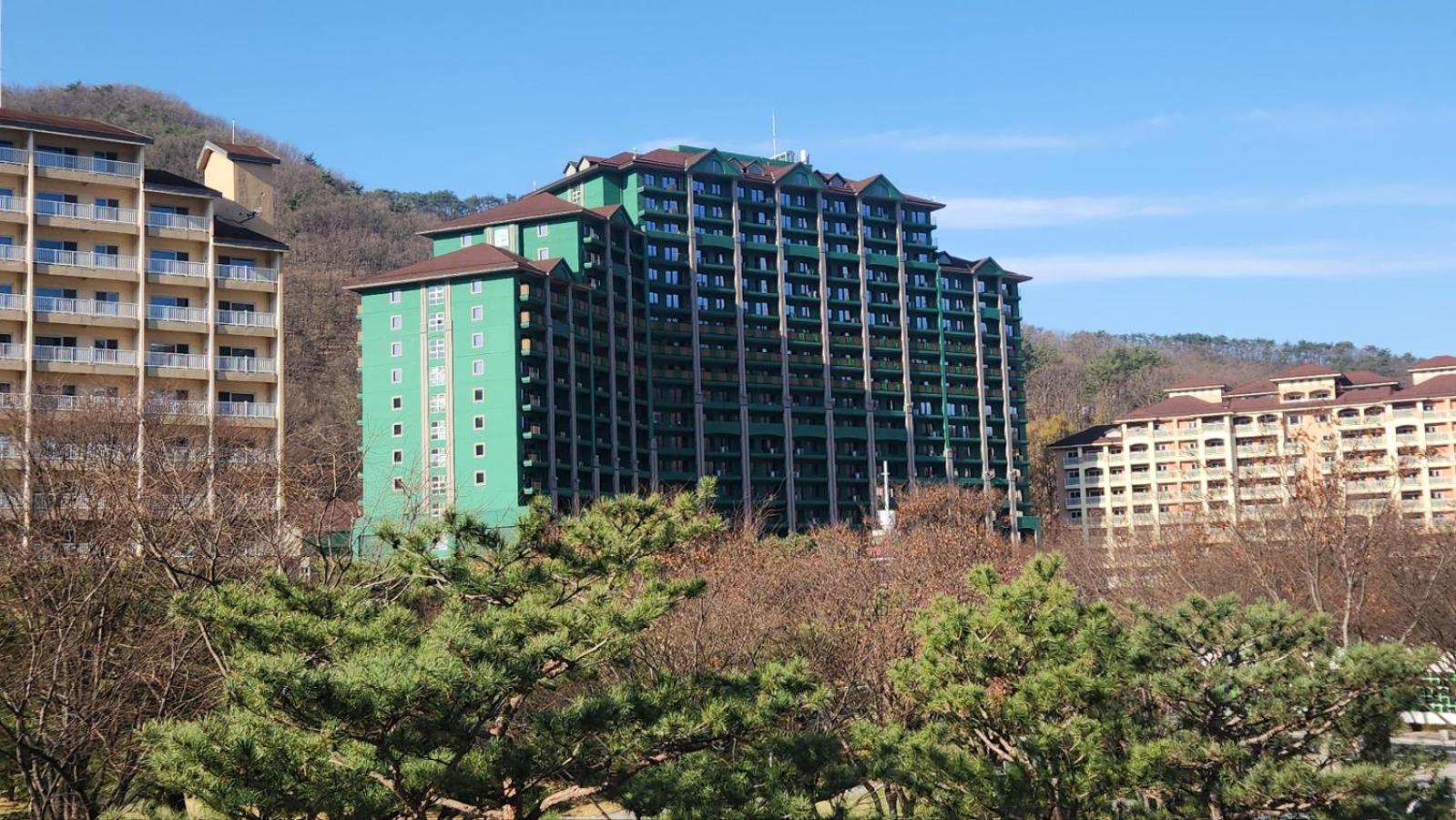 Sono Calm Vivaldipark Hotel Hongcheon Ngoại thất bức ảnh